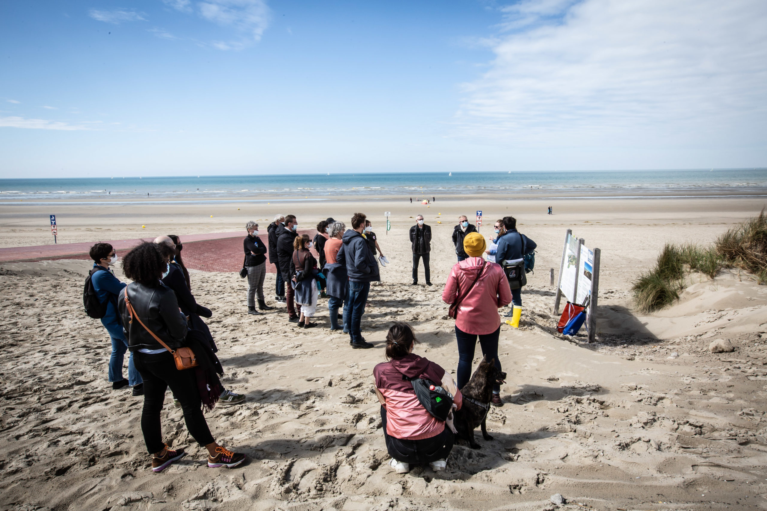 RETOUR EN IMAGES ⎜DES TRACES SUR LA PLAGE